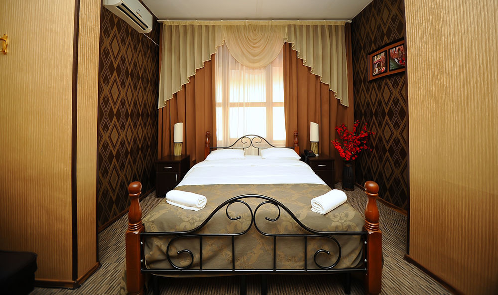 Evrika Apartments On Rustaveli Avenue 트빌리시 외부 사진